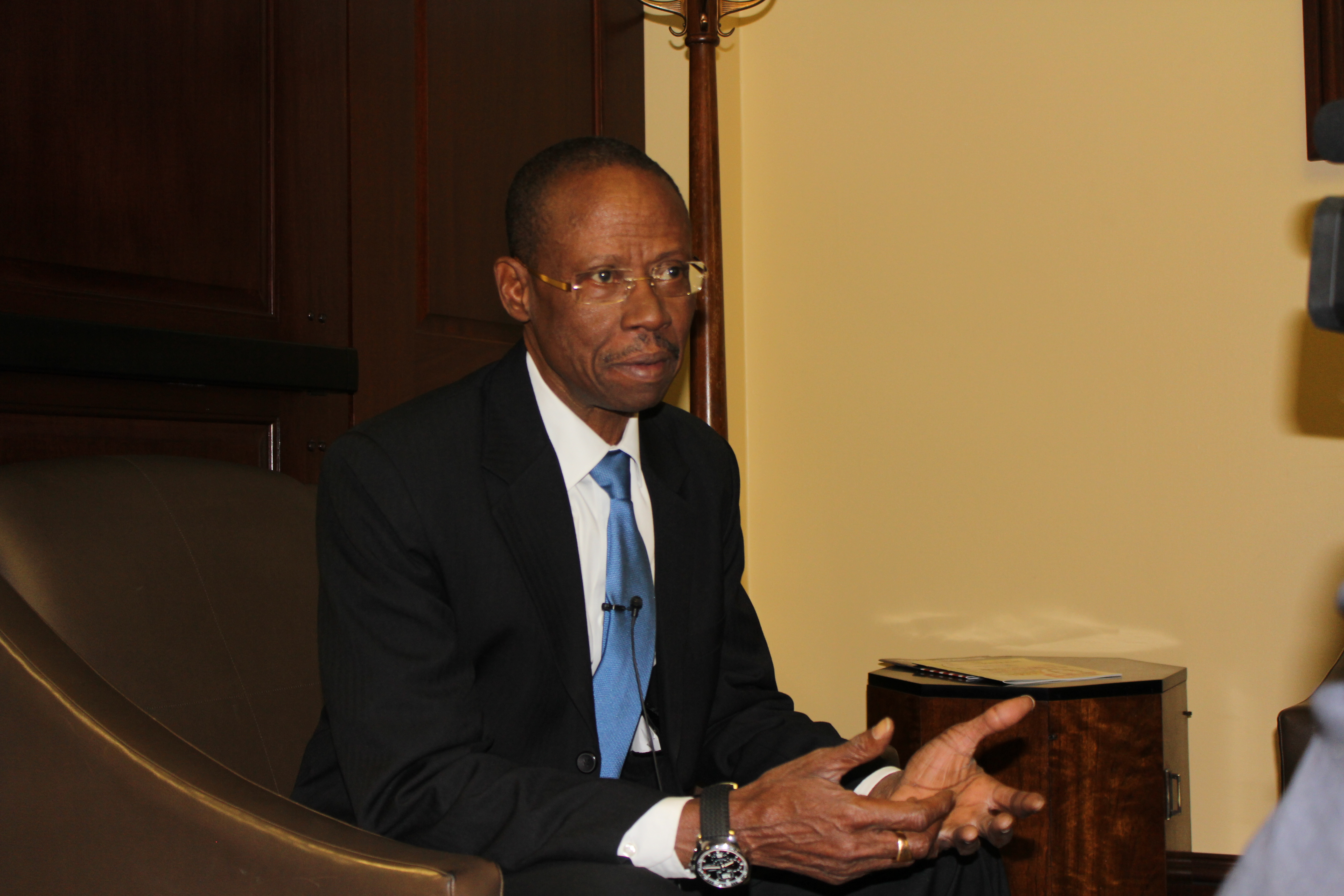 Abdallah Kigoda, Tanzania’s minister of trade and investment speaks to Voice of America shortly after a closed meeting following the signing of a trade agreement between the U.S. and East African Community trading bloc at the office of the U.S. Trade Representative in Washington D.C. Abdallah Kigoda, Tanzania’s minister of trade and investment speaks to Voice of America shortly after a closed meeting following the signing of a trade agreement between the U.S. and East African Community trading bloc at the office of the U.S. Trade Representative in Washington D.C.